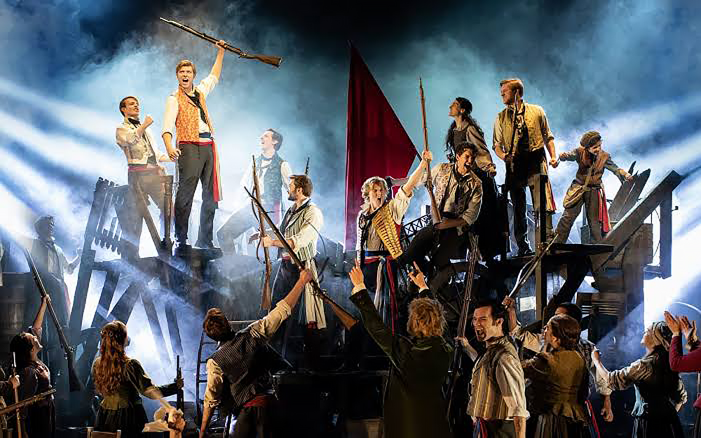 Image 1 for Les Misérables: A “bloody” repression and a great musical