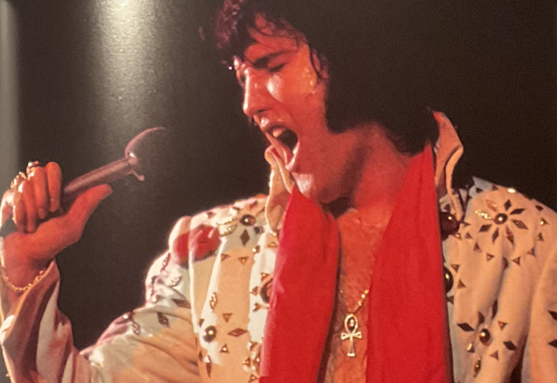 Image 1 for Elvis Presley - World hails the 'king' 
